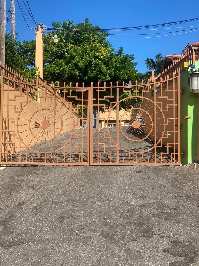 Montego Bay, Ironshore Luxury Studio 外观 照片